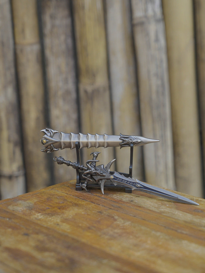 Frostmourne V2 *NEW*